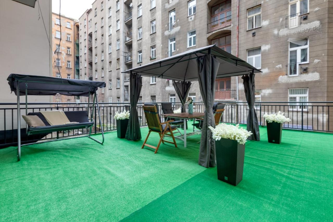 Luxury Riverside Apartments In The Center Of פראג מראה חיצוני תמונה