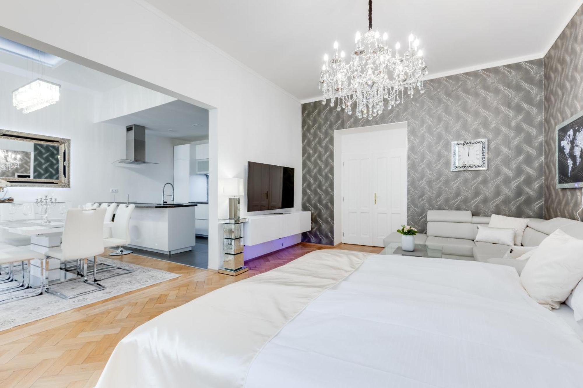Luxury Riverside Apartments In The Center Of פראג מראה חיצוני תמונה