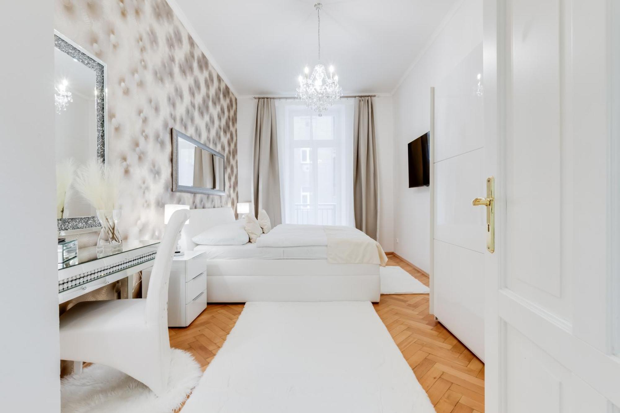 Luxury Riverside Apartments In The Center Of פראג מראה חיצוני תמונה